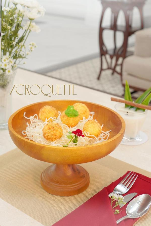 Mahalaya The Legacy Hotel Surakarta  Экстерьер фото